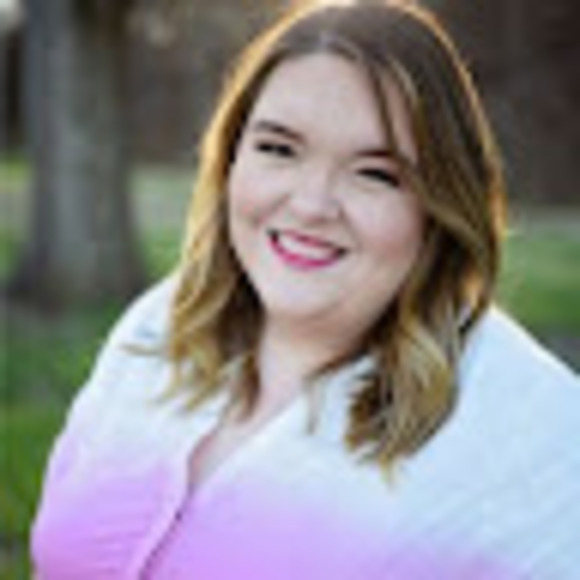 Meet your Posher, Felicia - Picture 1 of 1